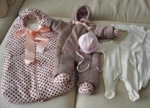 Выбираем одежду для новорожденного