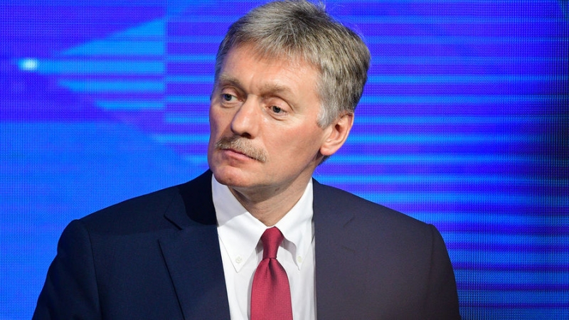 Песков отказался комментировать предложение о досрочных выборах в Госдуму