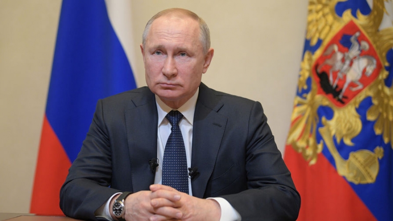 Путин поручил увеличить объем тестирования россиян на коронавирус