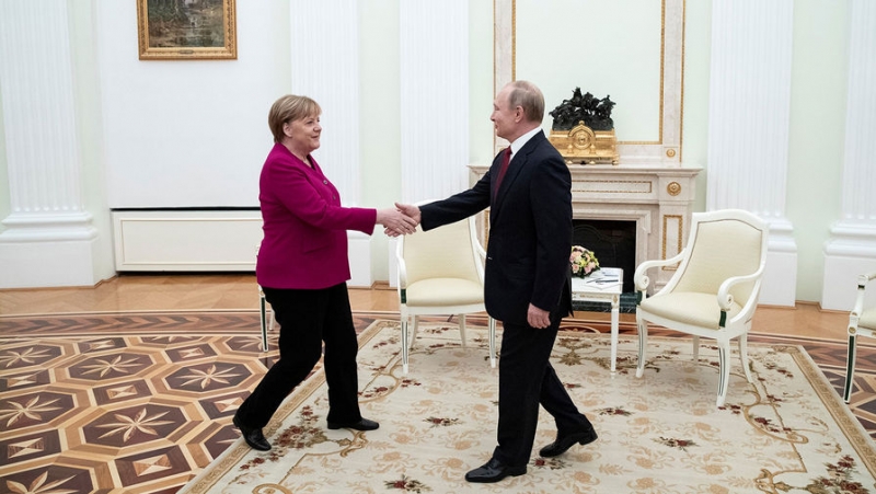 В Кремле не подтвердили информацию о встрече Путина с Меркель, Эрдоганом и Макроном
