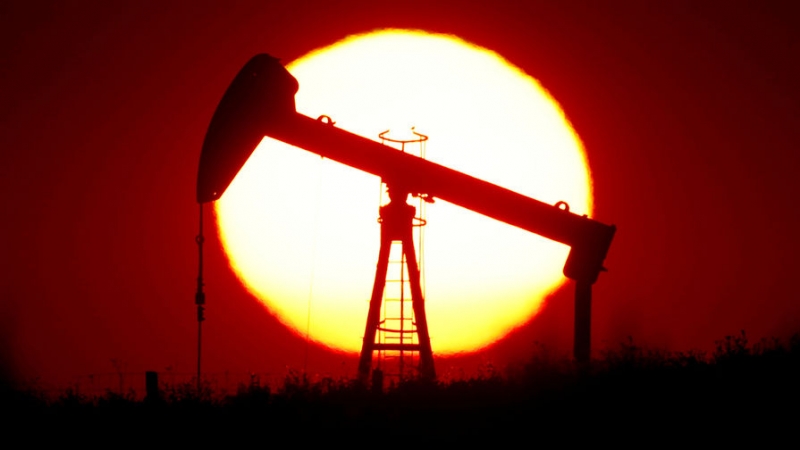 WSJ узнала о планах США ввести санкции против РФ для стабилизации цен на нефть