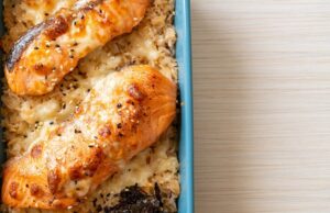 Курица с рисом в духовке: рецепт